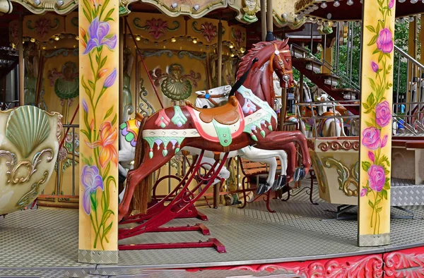 Reims, France - july 25 2016 : merry go round in the city center — Stock Photo, Image