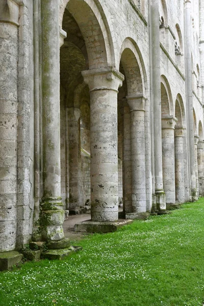 Jumieges, franz - juni 22 2016: abtei Saint-pierre — Stockfoto