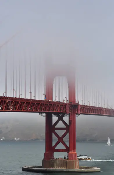 San Francisco ; États-Unis - 13 juillet 2016 : Golden Gate bridge — Photo