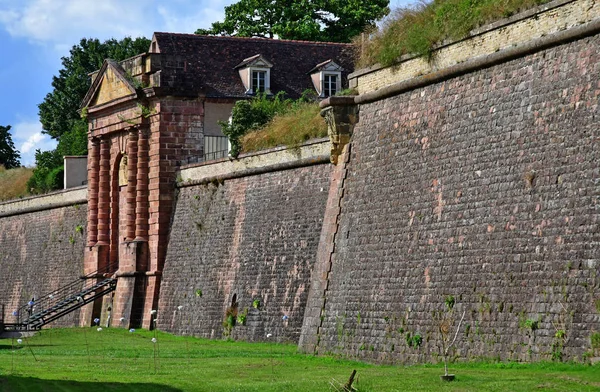 Neuf brisach, franz - 23. juli 2016: verstärkung im sommer — Stockfoto