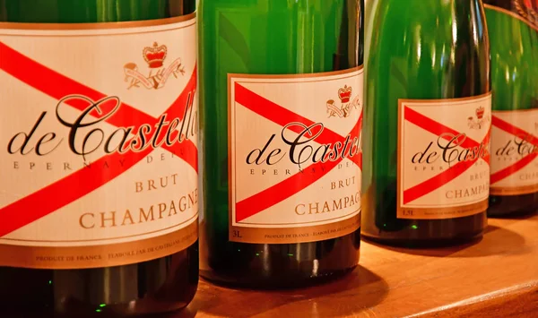 Epernay, France - 26 juillet 2016 : le Champagne Castellane — Photo