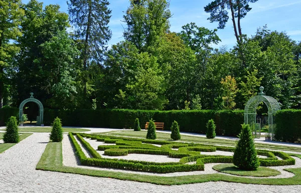 Chantilly, Francia - 14 agosto 2016: castello di Chantilly — Foto Stock