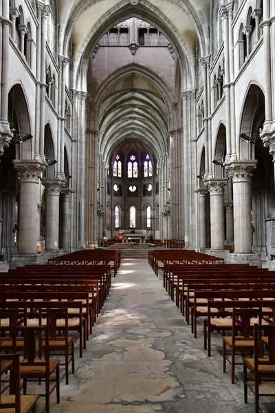 Epernay, Frankrijk - 26 juli-2016: kerk van de Notre Dame — Stockfoto