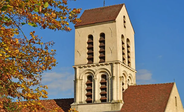 Verneuil sur Seine; Francia - 16 de octubre de 2016: San Martín Chur —  Fotos de Stock