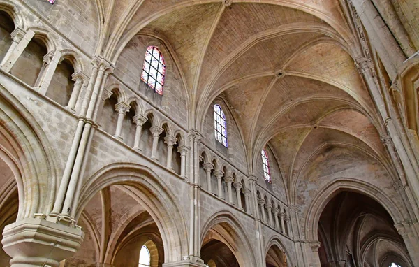 Auvers sur Oise , France - august 14 2016 : Notre Dame de l Asso — Stock fotografie