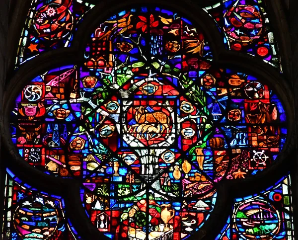 Reims, Fransa - 25 Temmuz 2016: Notre Dame Katedrali — Stok fotoğraf