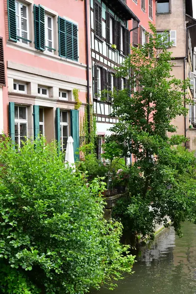 Strasbourg, France - july 22 2016 : the picturesque city center — Stock Photo, Image