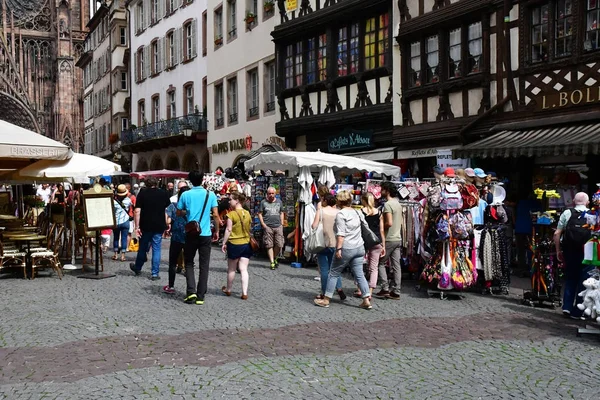 Štrasburk, Francie - Červenec 22 2016: Centrum malebného města — Stock fotografie