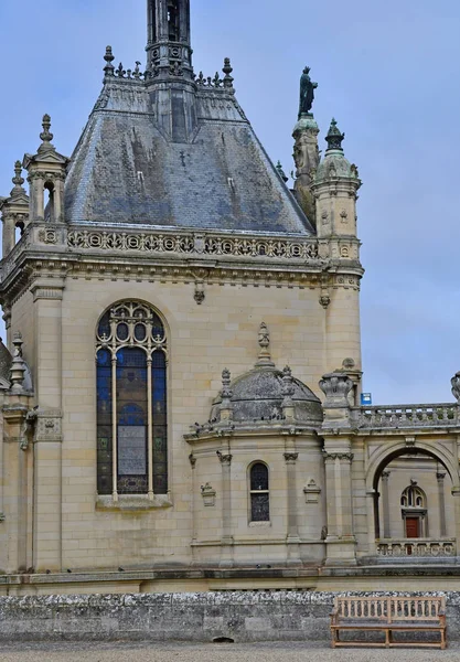 Chantilly, Frankrijk - augustus 14 2016: kasteel van Chantilly — Stockfoto