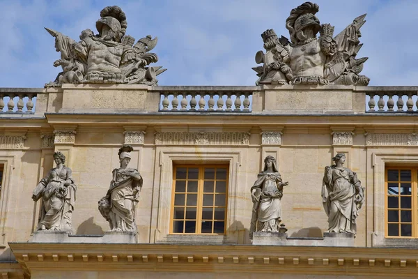 Versailles; Francja - 26 czerwca 2017: Pałac w Wersalu — Zdjęcie stockowe