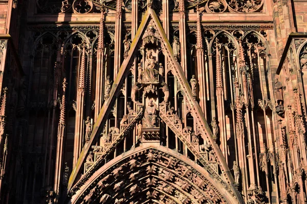 Strasbourg, France - july 28 2017 : cathedral — Stock Photo, Image