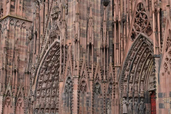 Strasbourg, Frankrike - juli 28 2017: domkyrkan — Stockfoto