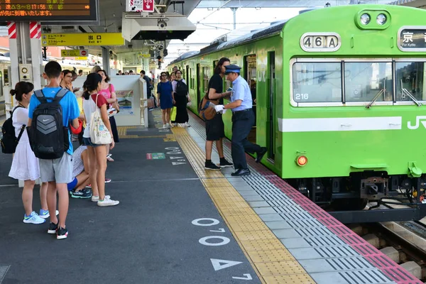 Nara, Japón - 31 de julio de 2017: estación de tren — Foto de Stock