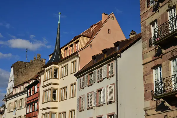 Strasbourg, France - july 28 2017 : picturesque city center in s — Stock Photo, Image