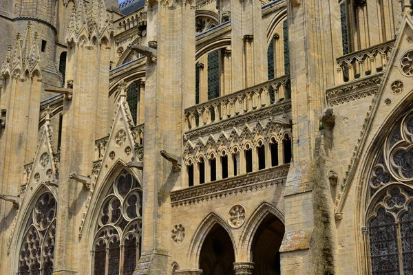 Bayeux; Frankrijk - juli 18 2017: historische kathedraal — Stockfoto