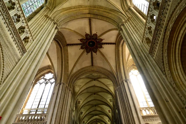 Bayeux; Francie - 18 červenec 2017: historická katedrála — Stock fotografie