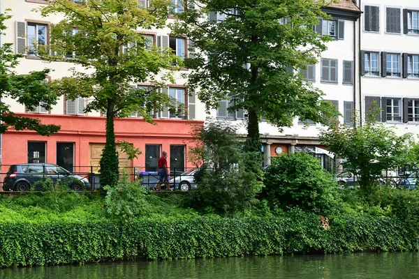 Straßburg, Frankreich - 24. Juli 2016: malerisches Stadtzentrum in s — Stockfoto