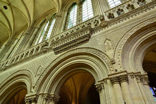 Bayeux; Francja - 18 lipca 2017: historyczne katedra — Zdjęcie stockowe