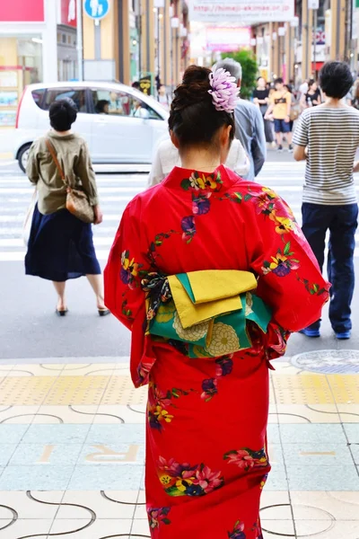 Himeji Giappone Agosto 2017 Donna Con Kimono Rosso Nella Dello — Foto Stock