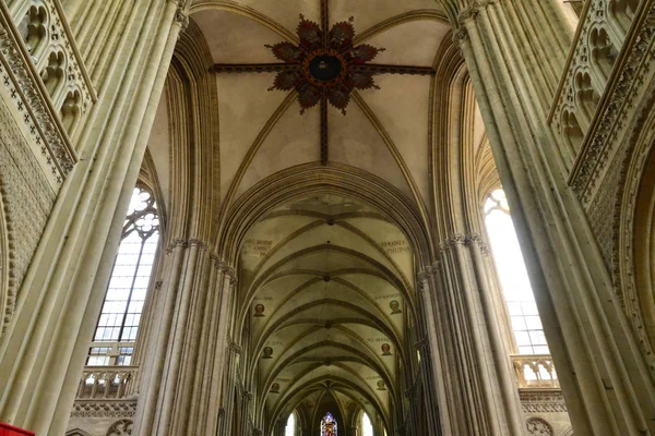 Bayeux; frankreich - 18. juli 2017: historische kathedrale — Stockfoto