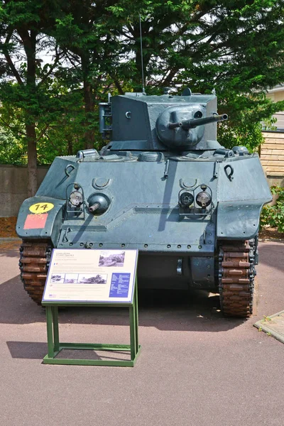 Ouistreham Riva Bella Francia Julio 2017 Tanque Stuart Gran Búnker —  Fotos de Stock