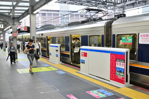 Himeji; Giappone - 6 agosto 2017: stazione ferroviaria — Foto Stock