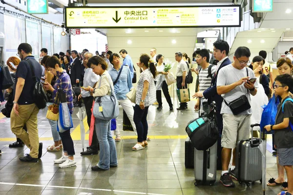 Himeji; Japan - augusti 6 2017: tågstation — Stockfoto