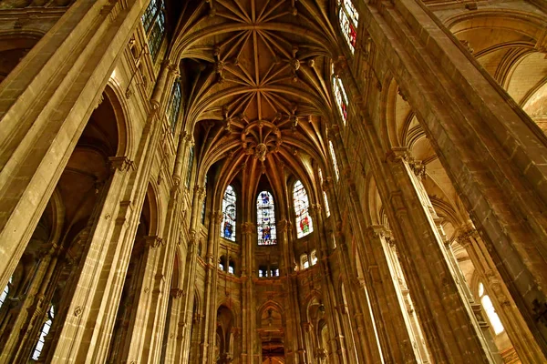 Parigi; Francia - 22 dicembre 2017: Chiesa di Sant'Eustachio — Foto Stock