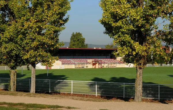 Les Mureaux; Francia - 3 de octubre de 2017: estadio — Foto de Stock