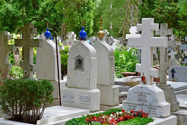 Sainte Genevieve des Bois, França - 22 de junho 26 17: ceme russo — Fotografia de Stock