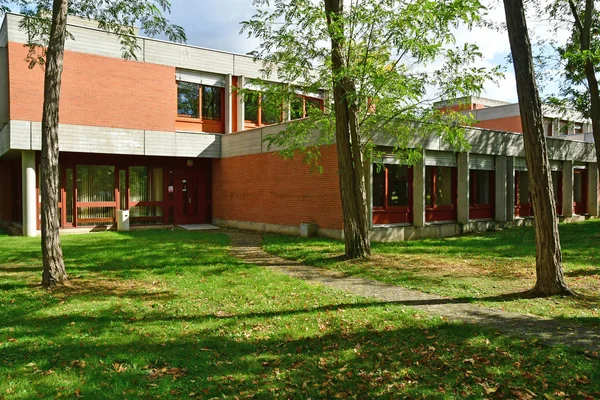 Les Mureaux; France - september 2017 : campus — Stok fotoğraf