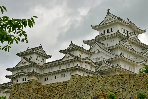 Himeji; Japonsko - srpen 2017 7: středověký hrad — Stock fotografie