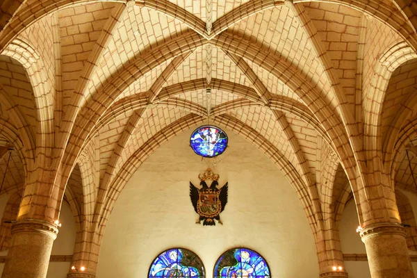 Santo Domingo, República Dominicana - 31 de mayo de 2017: catedral — Foto de Stock