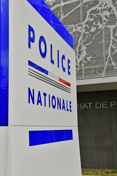 लेस म्यूरेक्स, फ्रांस 1 जुलाई 2017: पुलिस स्टेशन — स्टॉक फ़ोटो, इमेज