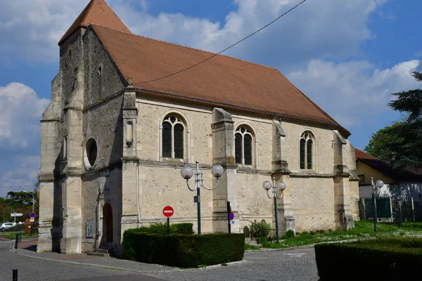 Porcheville, france - april 3 2017: malerisches dorf in spri — Stockfoto