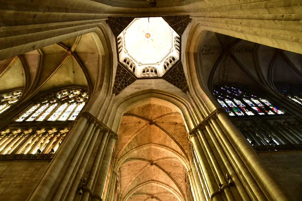 Evreux, France - january 17 2017 : gothic cathedral — Stock Photo, Image