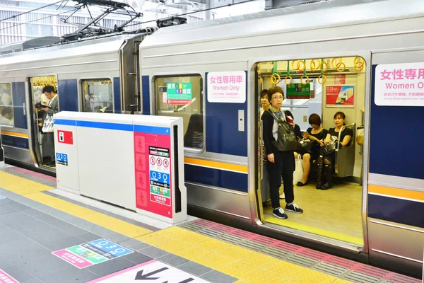 姬路;日本-2017年8月6日: 火车站 — 图库照片