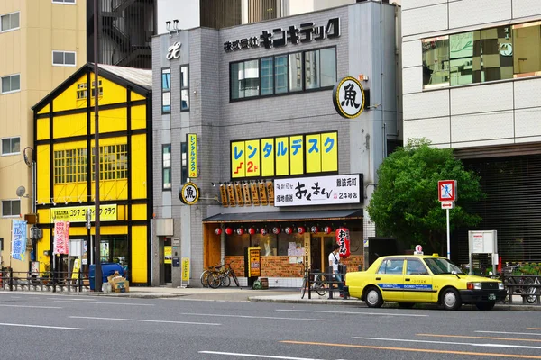 Osaka, Japan - august 4 2017 : Namba district — Stock Photo, Image