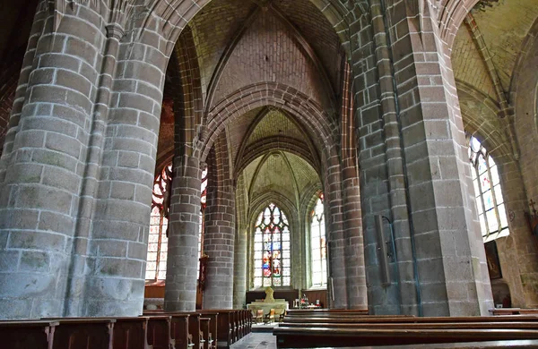 Le Croisic, Франция - 12 апреля 2017: Церковь Нотр-Дам-де-Пити — стоковое фото