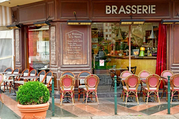 Deauville, Francja - wrzesień 27 2019: restauracja — Zdjęcie stockowe