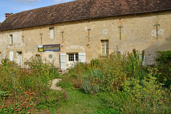 Themericourt ; France - 4 septembre 2019 : château — Photo