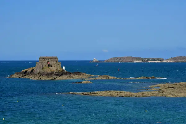 Saint Malo; Frankrike-juli 28 2019: Petit be fort — Stockfoto