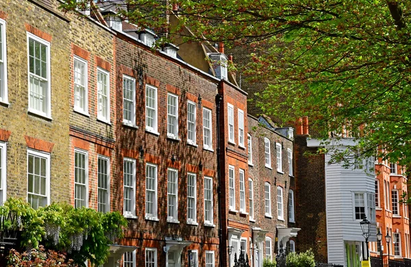 Londres; Hampstead, Inglaterra - 5 de maio de 2019: Hampstead district — Fotografia de Stock