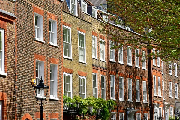 Londres; Hampstead, Inglaterra - 5 de mayo de 2019: Hampstead district — Foto de Stock