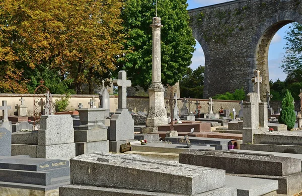 Louveciennes; França - 9 de setembro de 2019: cemitério — Fotografia de Stock