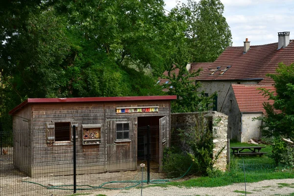 Jouy le Moutier; Frankrike - 4 september 2019: Ecancourt Farm — Stockfoto