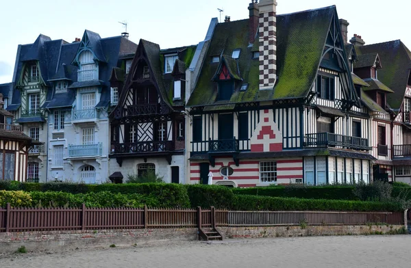 Trouville sur Mer, France - 27 septembre 2019 : bord de mer — Photo