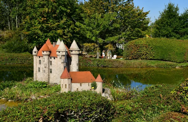 Elancourt; Francia - 15 de septiembre de 2019: Francia en miniatura — Foto de Stock