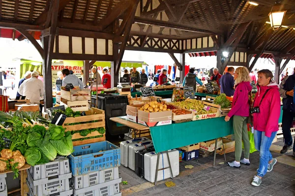 Deauville, França - 27 de setembro de 2019: mercado — Fotografia de Stock