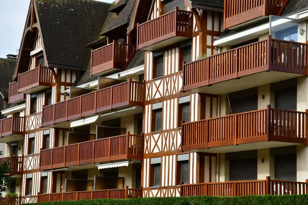 Deauville, Francia - 27 de septiembre de 2019: edificio — Foto de Stock